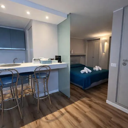 -3 Min Walk From The Metro- Wi-fi And Privacy - Appartement Rome